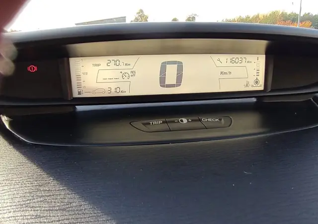 CITROËN C4 Coupe 1.6 16V VTR