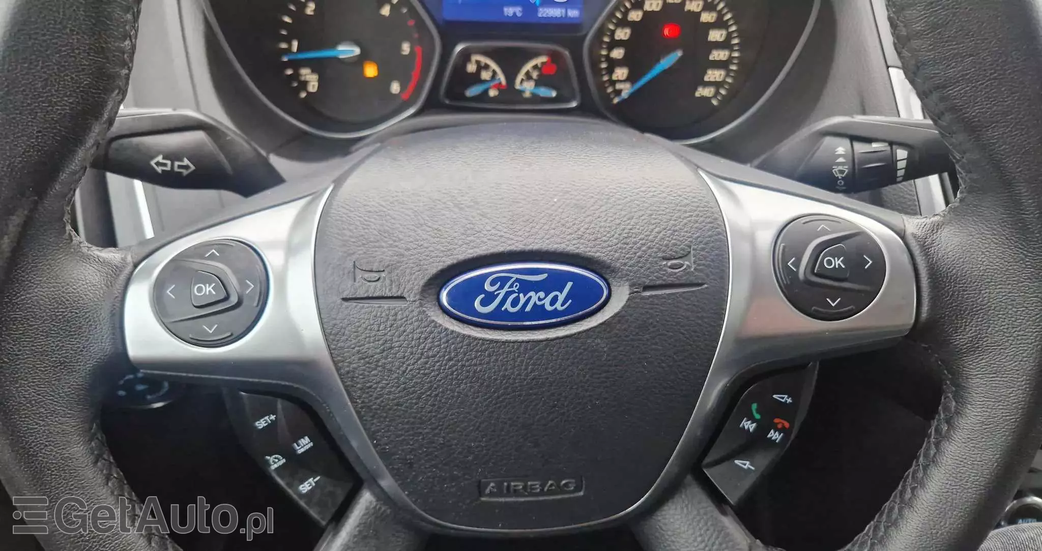 FORD Focus 1.6 TDCi DPF Titanium