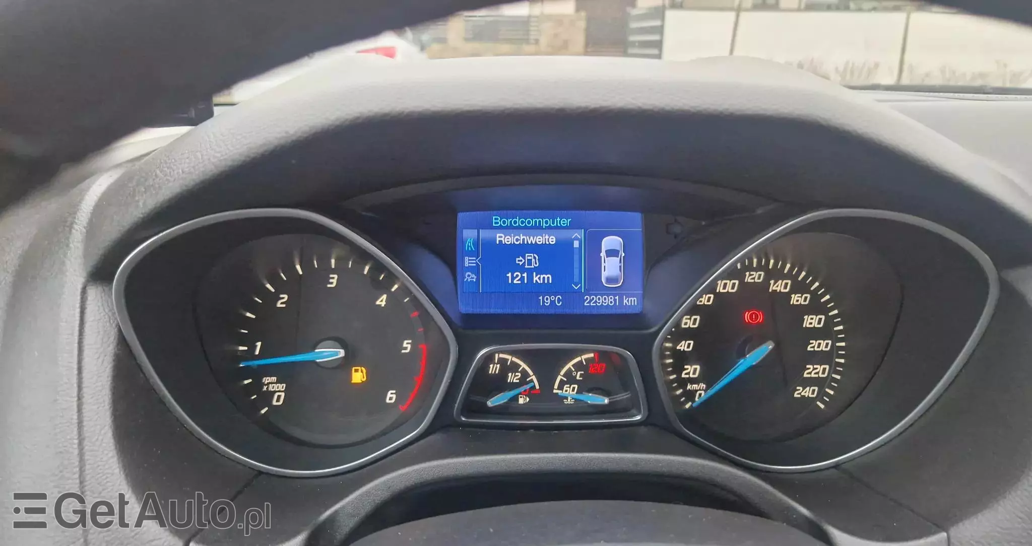 FORD Focus 1.6 TDCi DPF Titanium