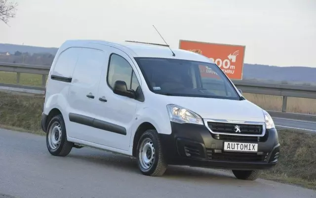 PEUGEOT Partner 