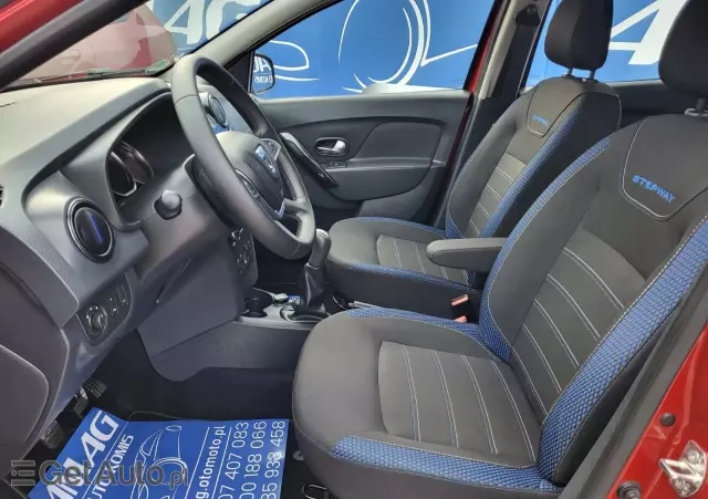 DACIA Sandero Stepway TCe 100 Celebration