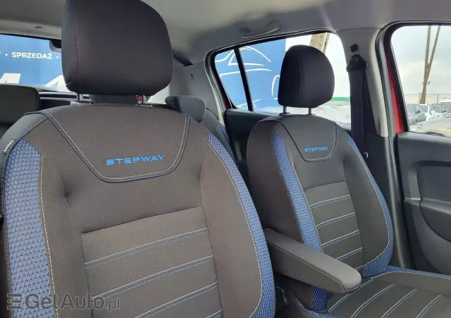 DACIA Sandero Stepway TCe 100 Celebration