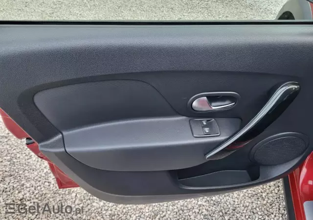 DACIA Sandero Stepway TCe 100 Celebration