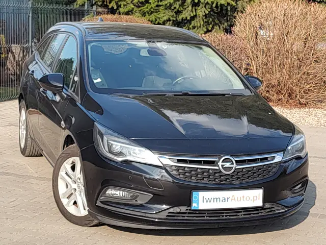 OPEL Astra Dynamic