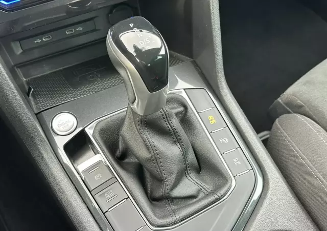 VOLKSWAGEN Tiguan 1.5 TSI EVO Elegance DSG