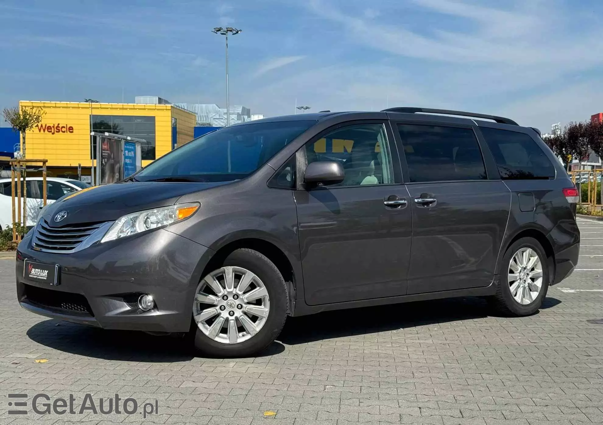 TOYOTA Sienna 3.5 V6