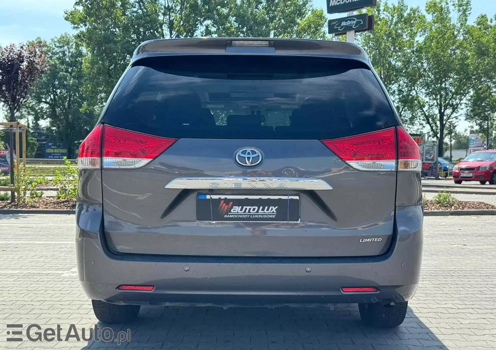 TOYOTA Sienna 3.5 V6