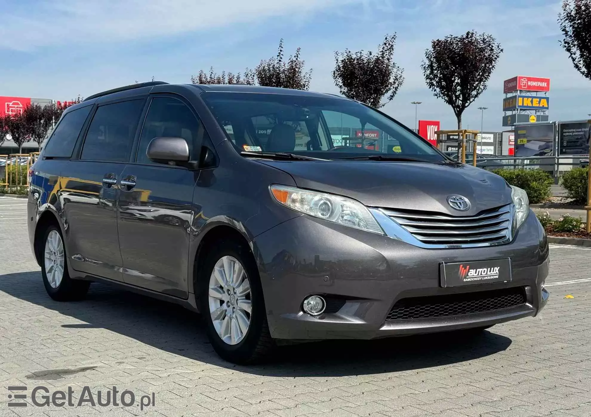 TOYOTA Sienna 3.5 V6