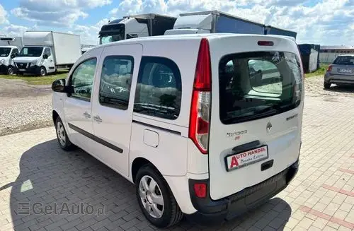 RENAULT Kangoo 