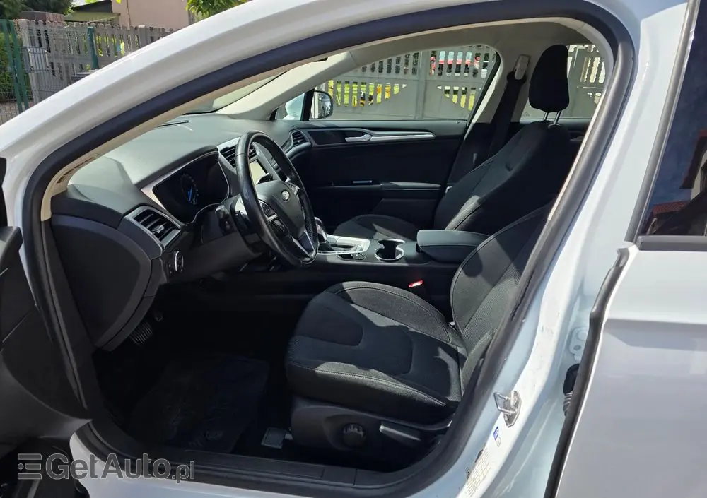 FORD Mondeo 2.0 TDCi Start-Stopp PowerShift-Aut Business Edition