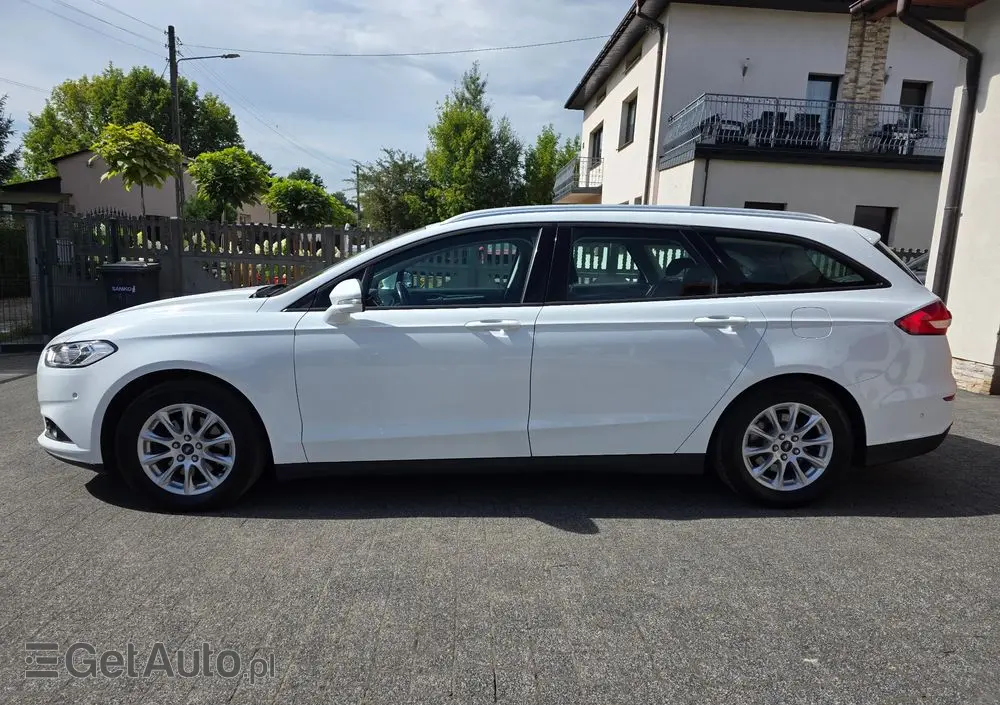 FORD Mondeo 2.0 TDCi Start-Stopp PowerShift-Aut Business Edition