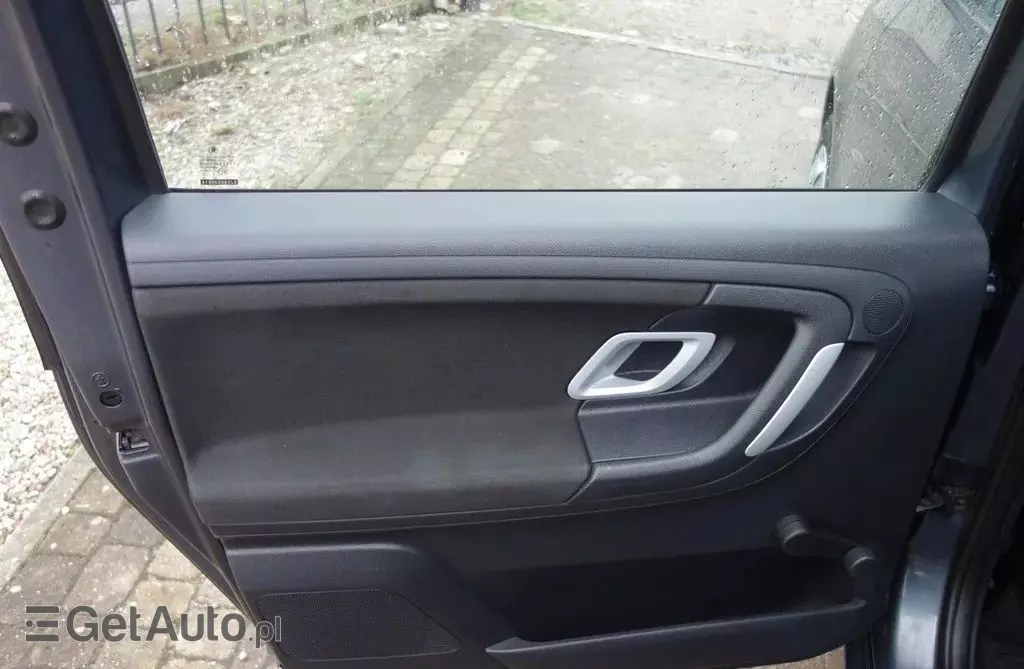SKODA Roomster 