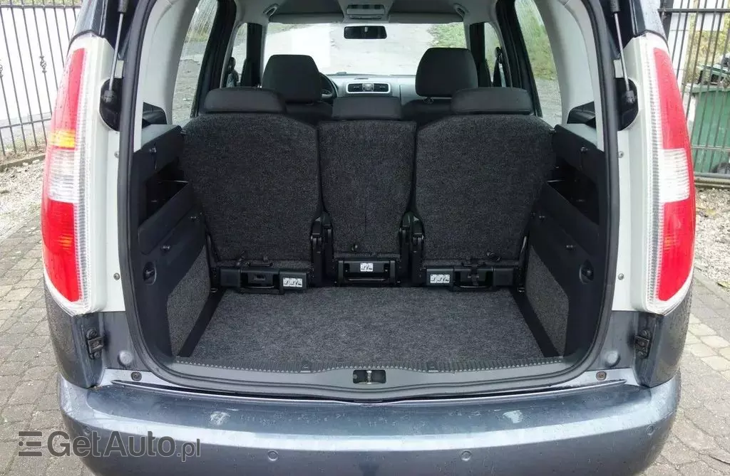SKODA Roomster 