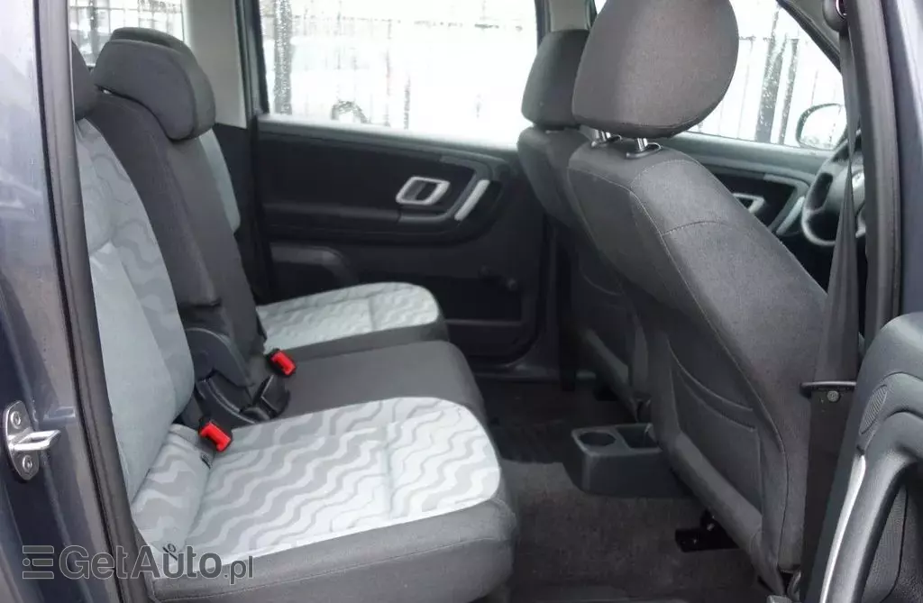 SKODA Roomster 