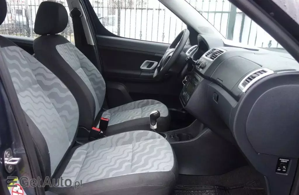 SKODA Roomster 