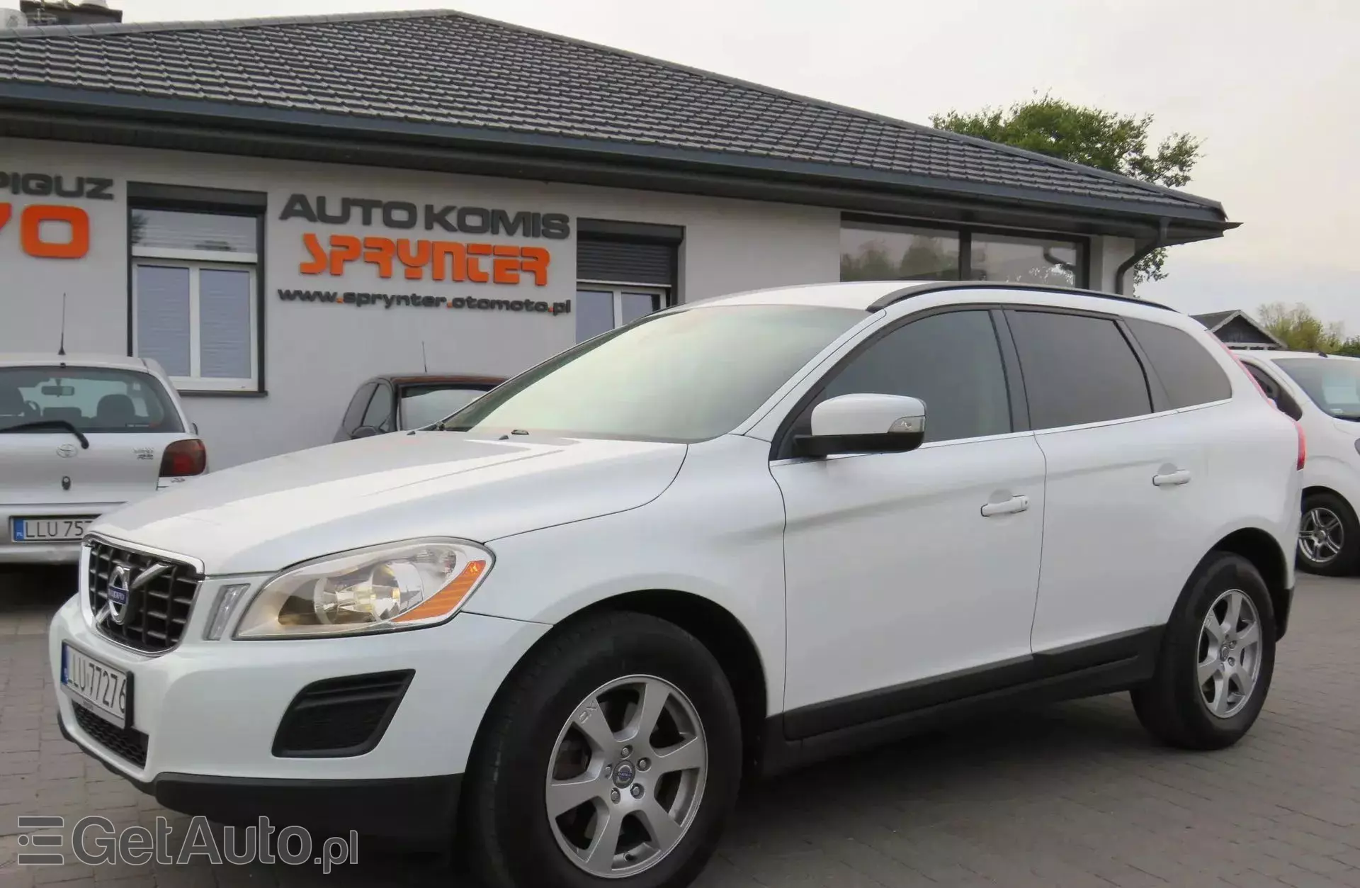 VOLVO XC60 