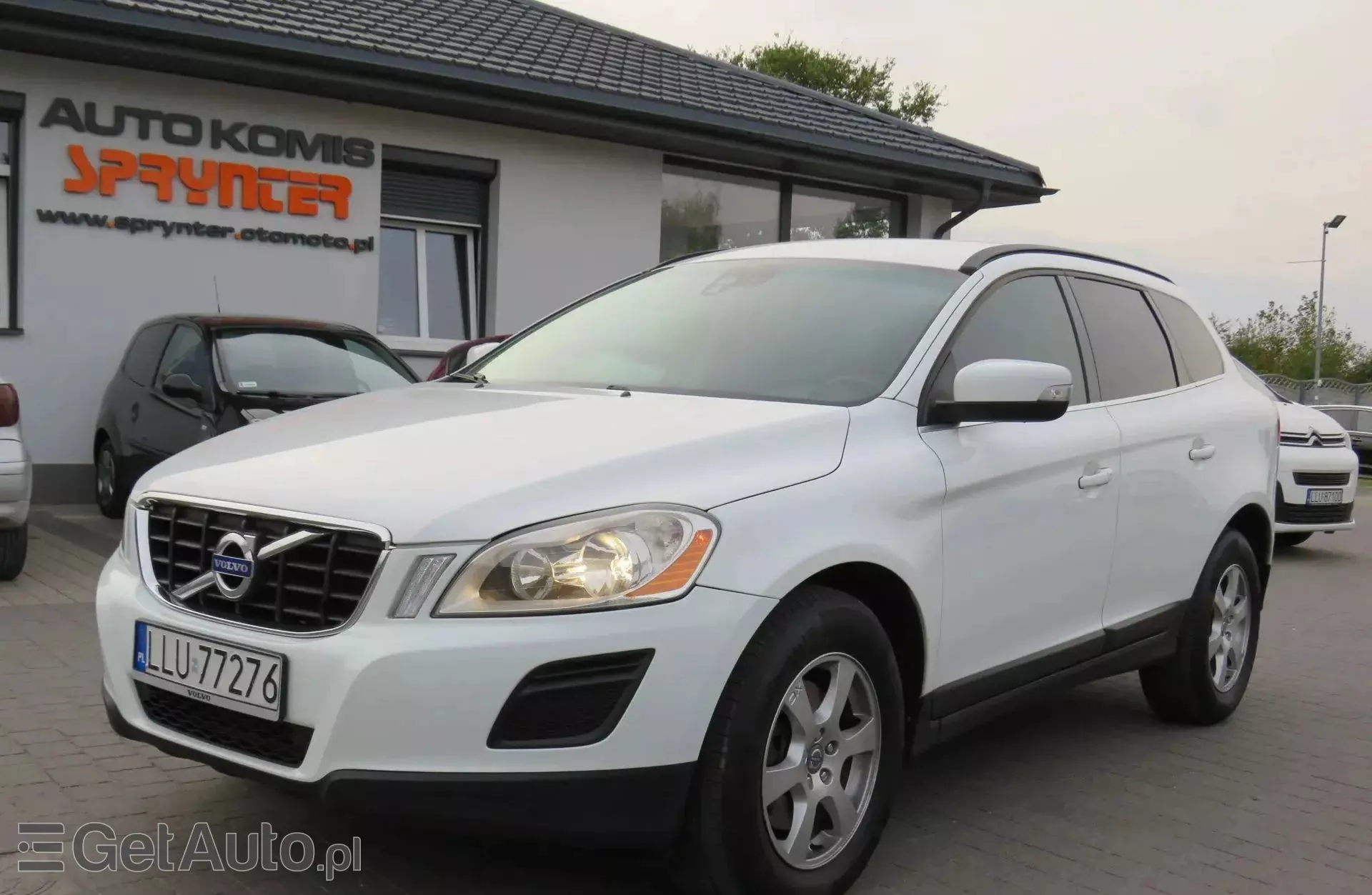 VOLVO XC60 