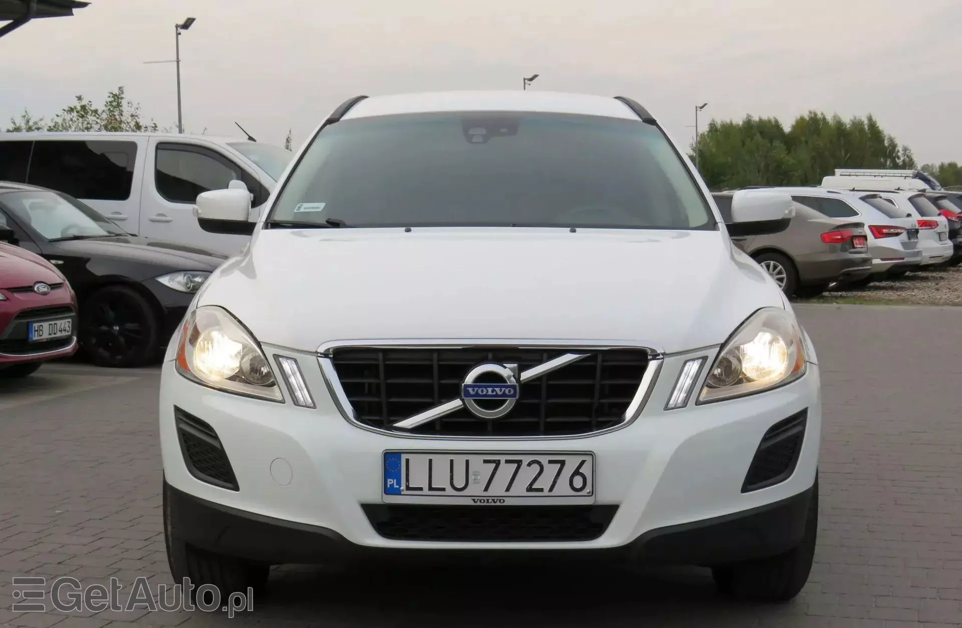 VOLVO XC60 