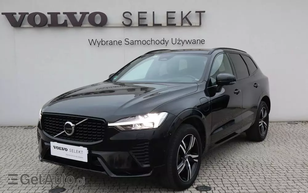 VOLVO XC 60 T6 Plug-In Hybrid AWD Plus Dark