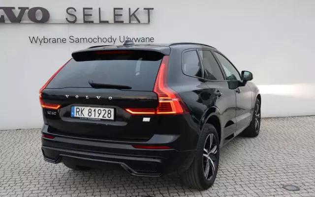 VOLVO XC 60 T6 Plug-In Hybrid AWD Plus Dark