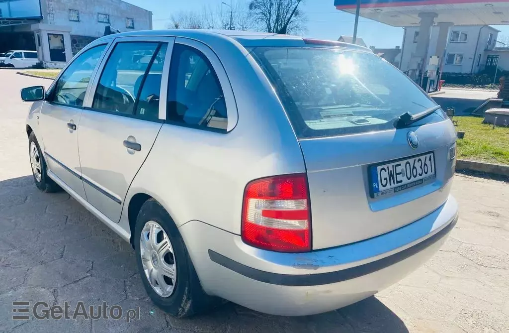 SKODA Fabia 