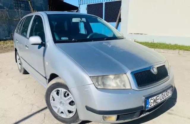 SKODA Fabia 