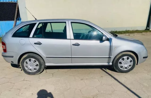 SKODA Fabia 