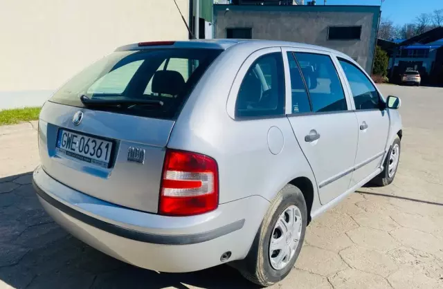 SKODA Fabia 