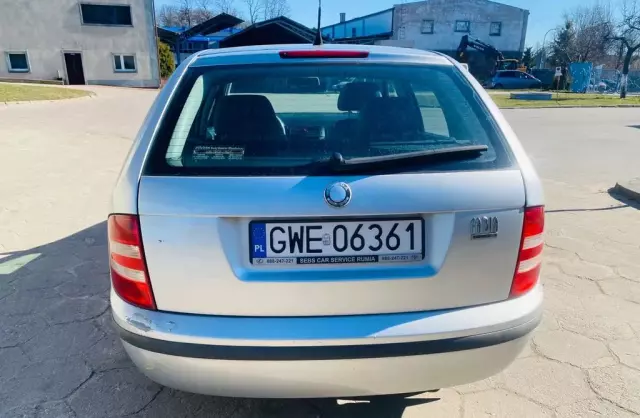 SKODA Fabia 