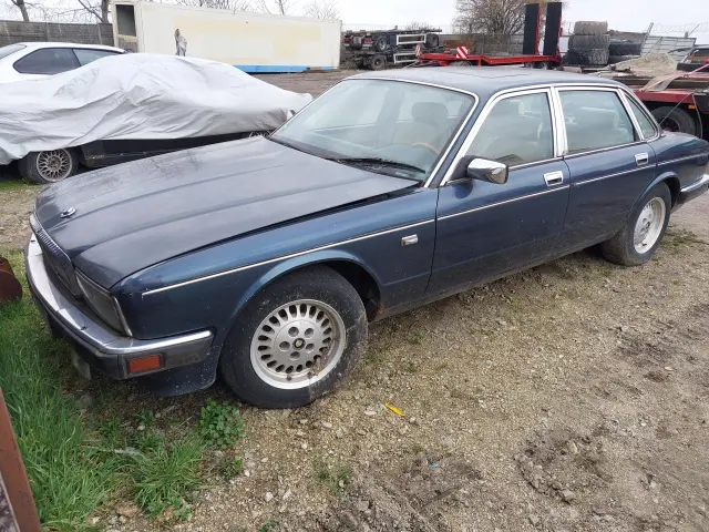 JAGUAR XJR XJ40