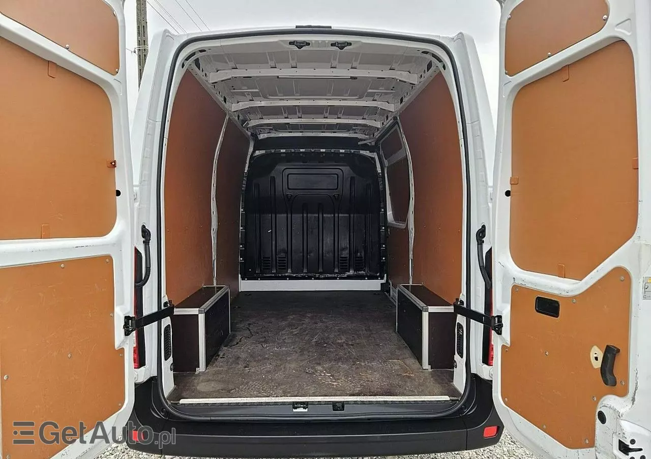 RENAULT Master 