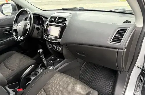 MITSUBISHI ASX 