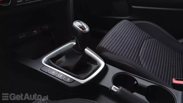 KIA Ceed 1.5 T-GDI M