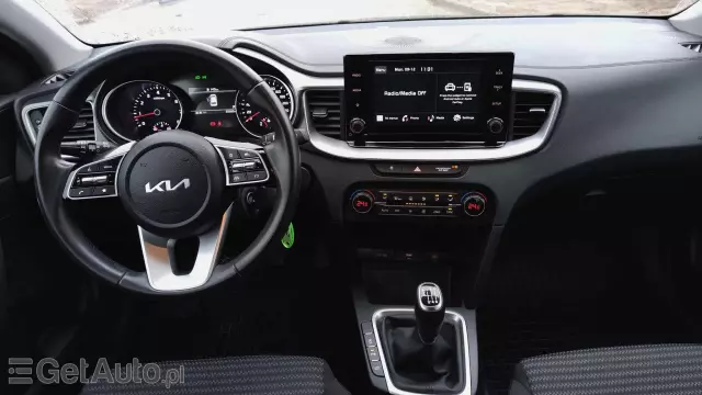 KIA Ceed 1.5 T-GDI M