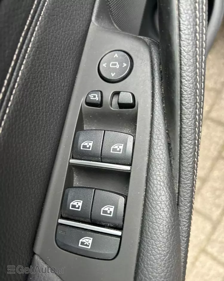 BMW Seria 5 530i Luxury Line