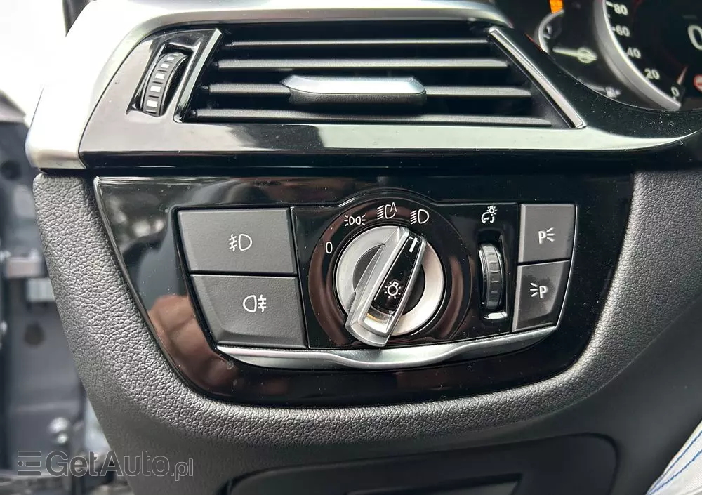 BMW Seria 5 530i Luxury Line