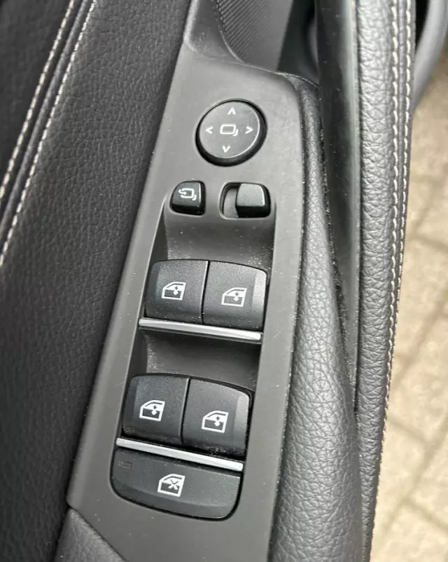 BMW Seria 5 530i Luxury Line