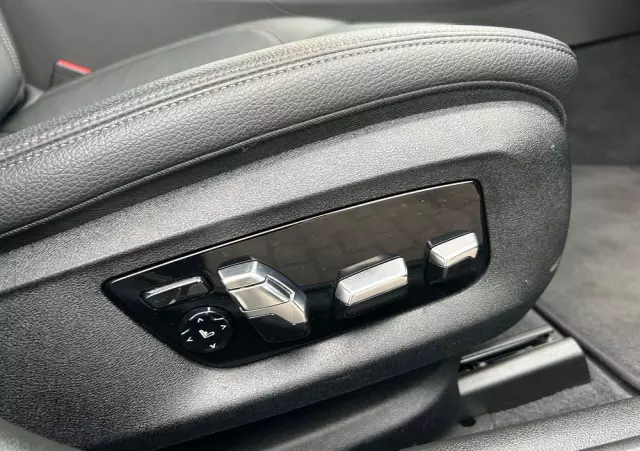 BMW Seria 5 530i Luxury Line