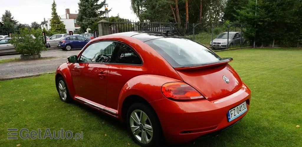 VOLKSWAGEN Beetle 