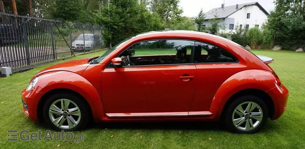 VOLKSWAGEN Beetle 