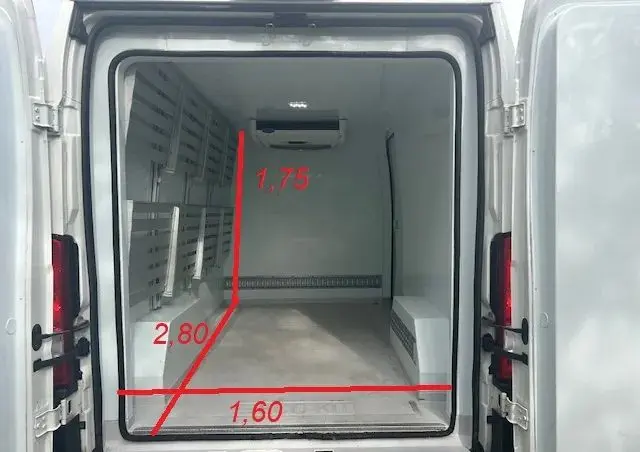 PEUGEOT Boxer chłodnia 