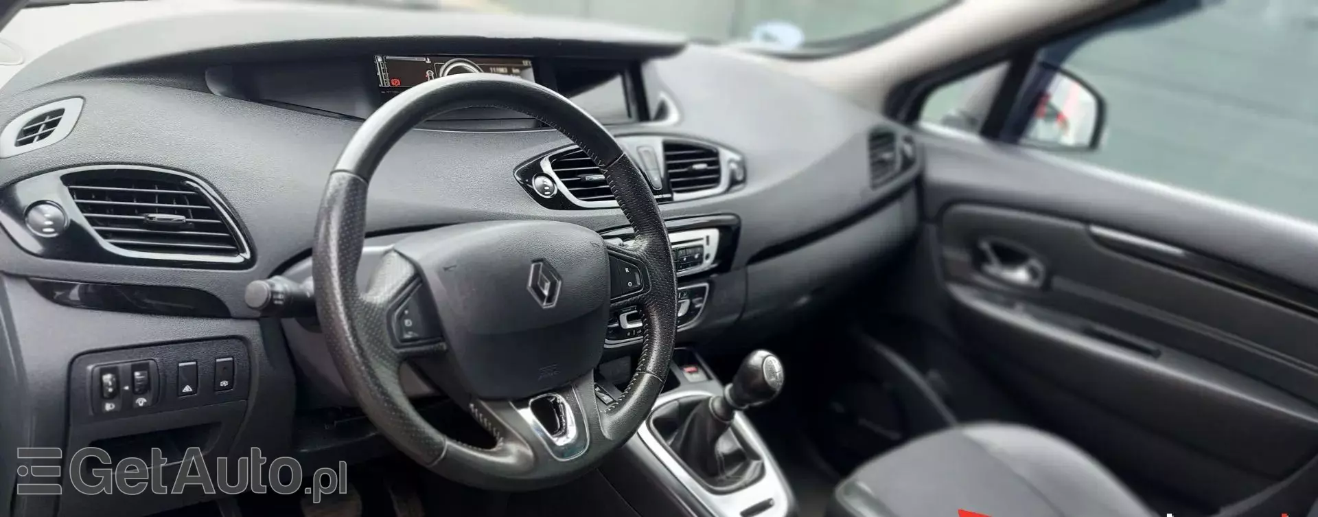 RENAULT Grand Scenic 