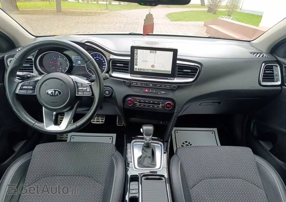 KIA Ceed SW 1.6 CRDi DCT Platinum Edition