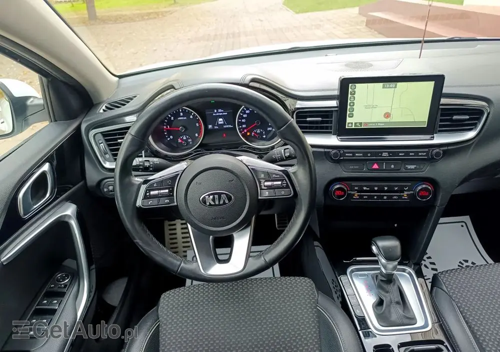 KIA Ceed SW 1.6 CRDi DCT Platinum Edition