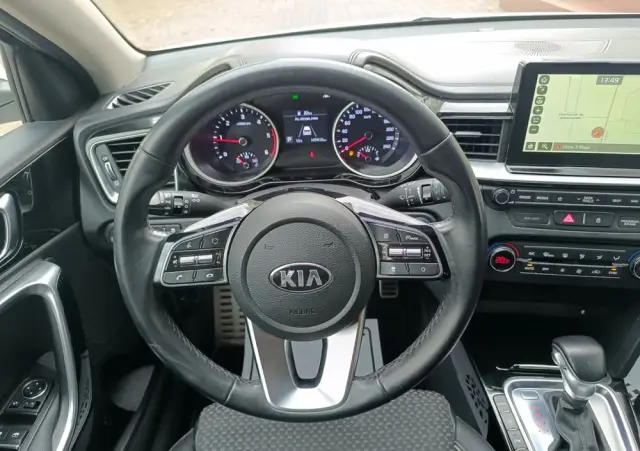 KIA Ceed SW 1.6 CRDi DCT Platinum Edition
