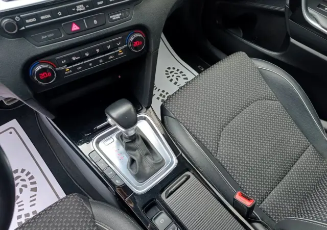 KIA Ceed SW 1.6 CRDi DCT Platinum Edition