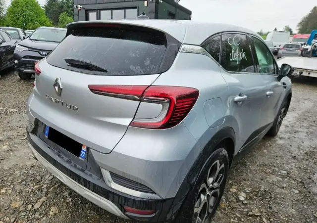 RENAULT Captur BLUE dCi 115 EDC BUSINESS EDITION