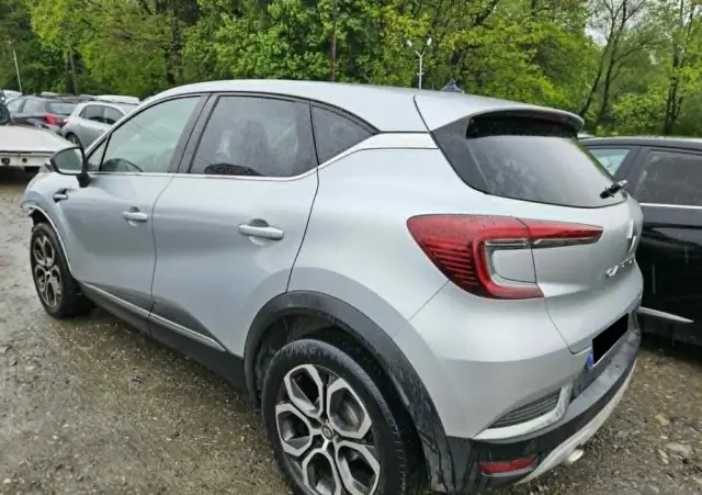 RENAULT Captur BLUE dCi 115 EDC BUSINESS EDITION