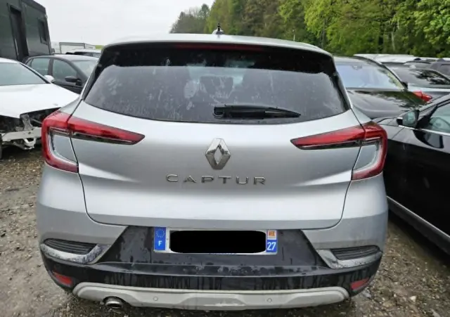 RENAULT Captur BLUE dCi 115 EDC BUSINESS EDITION