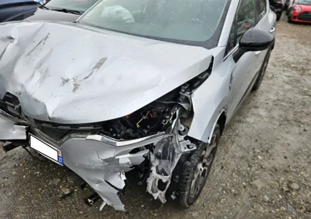 RENAULT Captur BLUE dCi 115 EDC BUSINESS EDITION